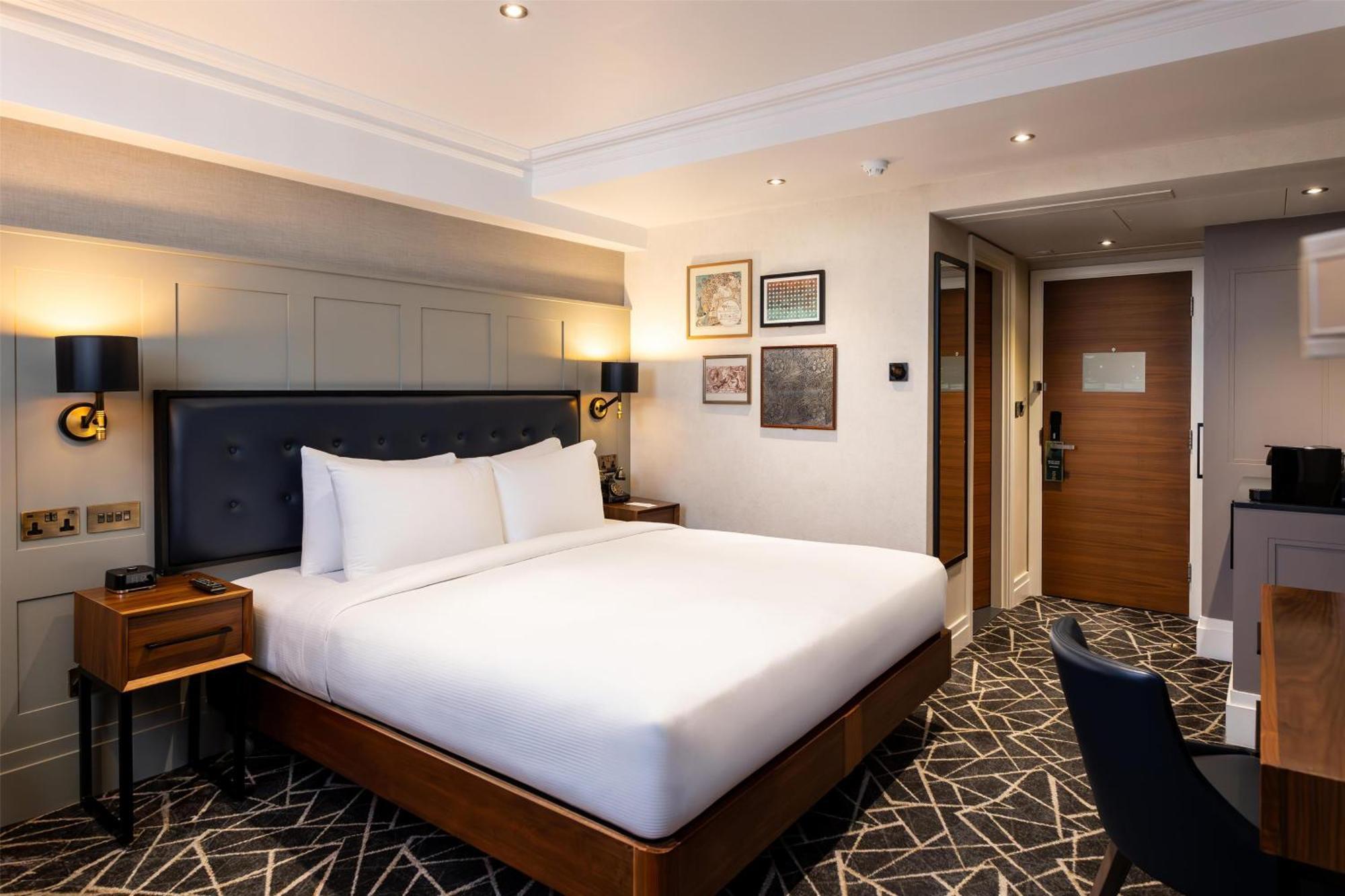 100 Queen'S Gate Hotel London, Curio Collection By Hilton Экстерьер фото